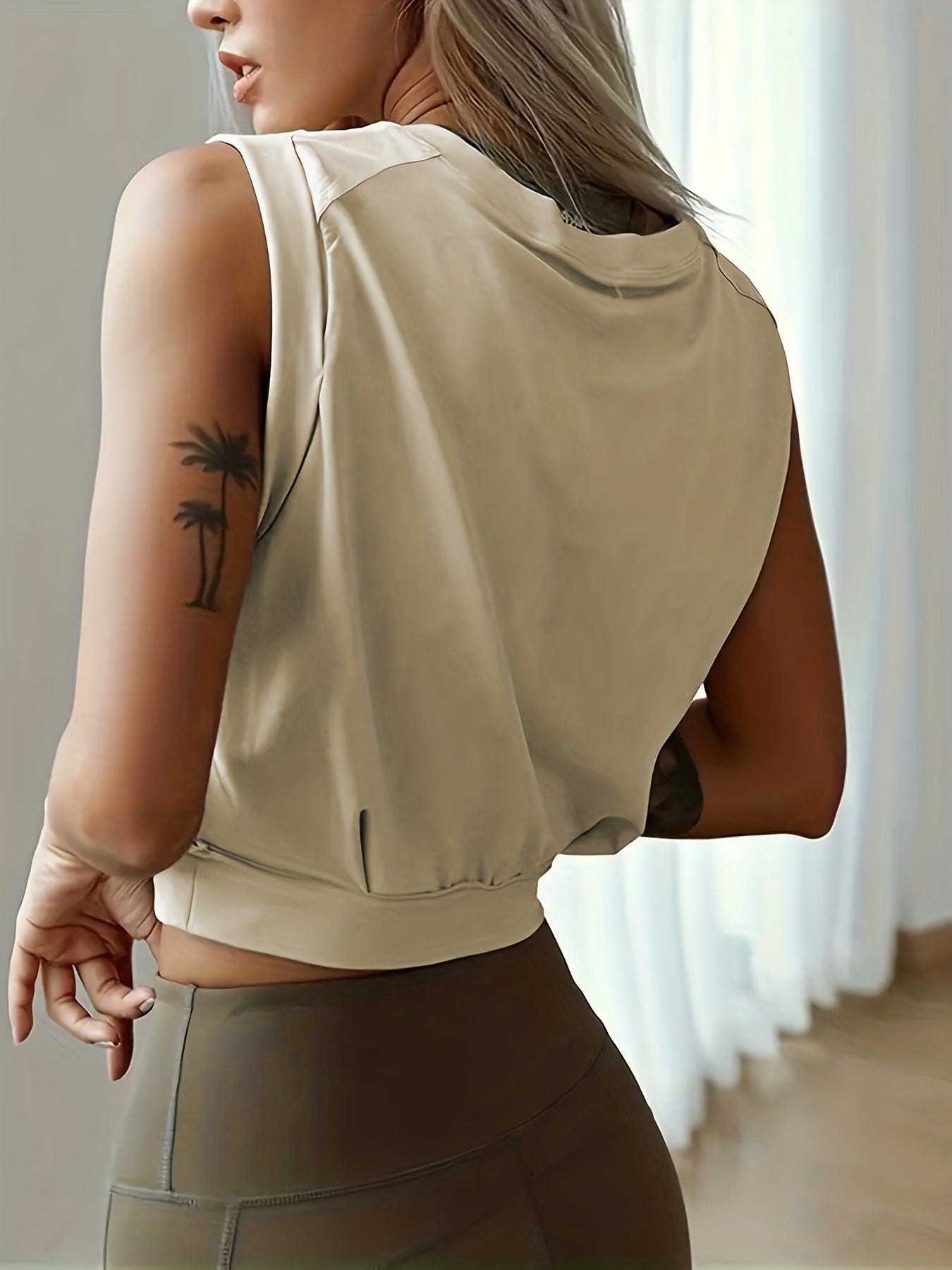 Fashion Solid Casual Sports Crop Tank Top, Round Neck Tank Top, Women's Athleisure