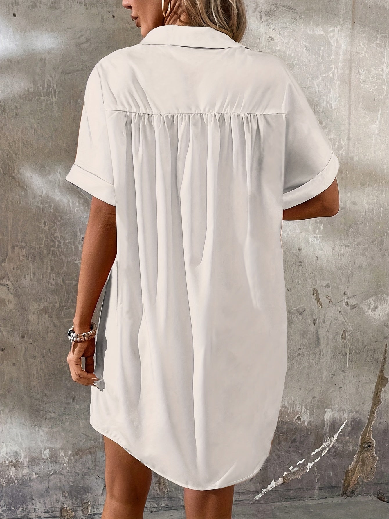 Elegant Women's Portrait Print Shirt Dress - Chic Button-Up Cardigan with Short Sleeves, Polyester, Machine Washable, Ideal for Spring/Summer