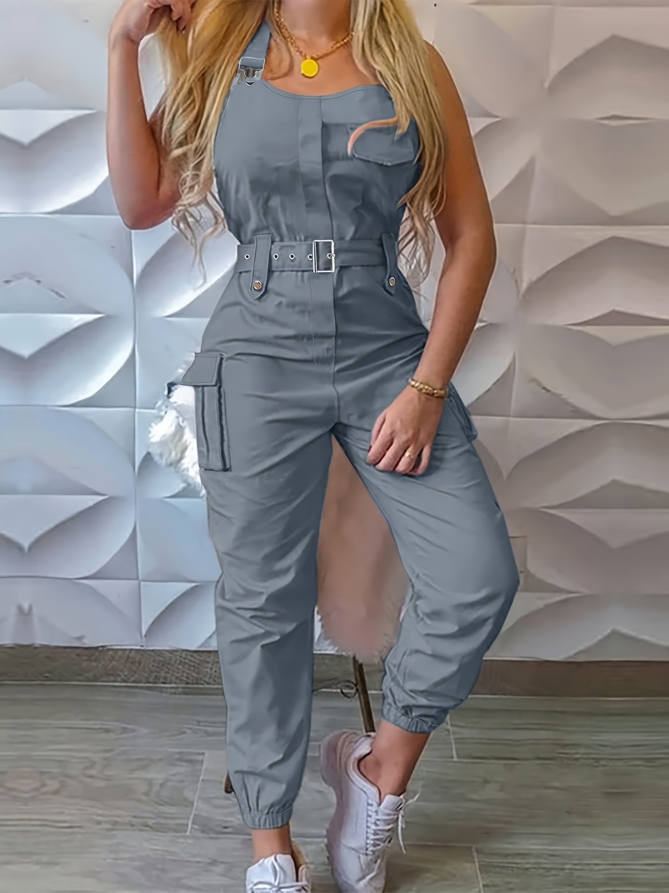 Solid Flap Pocket Cargo Jumpsuit with Belted Detail, Sleeveless Women's Casual Jumpsuit