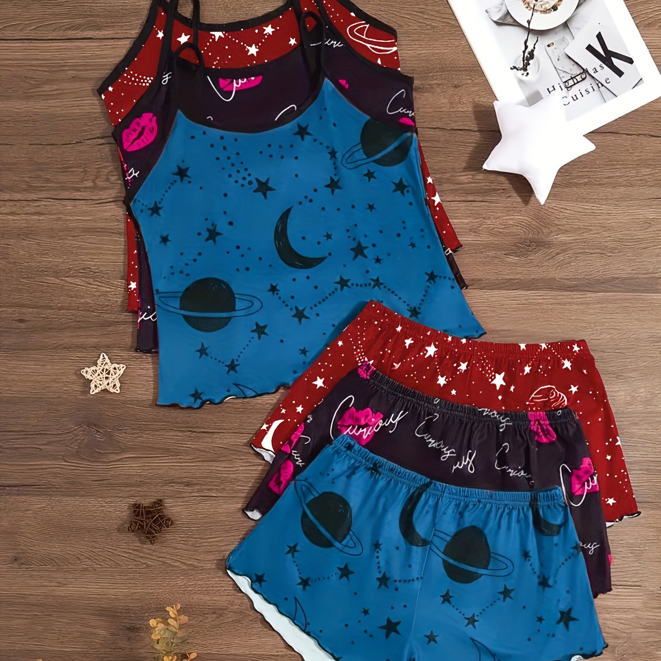 Starry Sky Style - Three-Piece Set of Women'S Sleepwear with Lip Prints