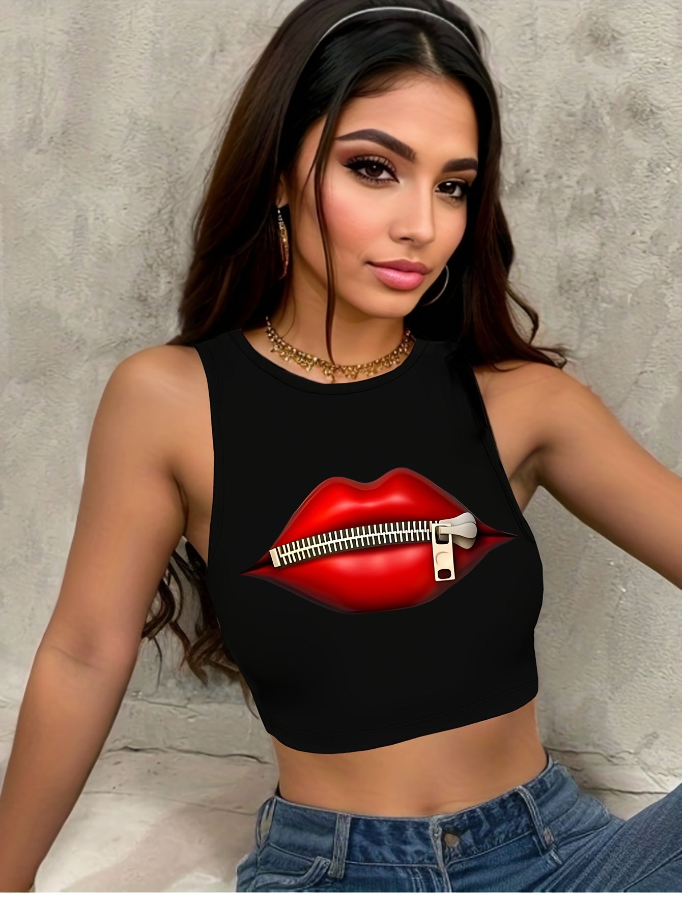 Valentine's Day Red Lip Print Round Neck High Elastic Tight Fit Print Short Top with Navel Exposed Women's Casual Sports Shirt
