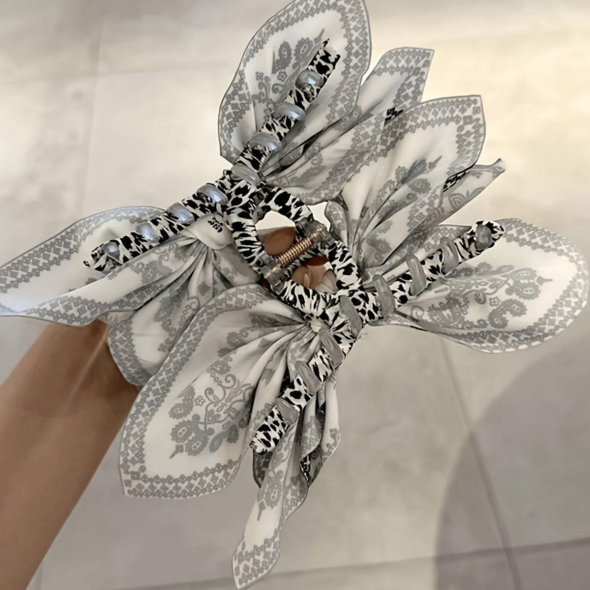 Strong Hold Nonslip Hair Claw Clip - Vintage Bow Hair Jaw Clip - Boho Styling Hair Accessories For Women