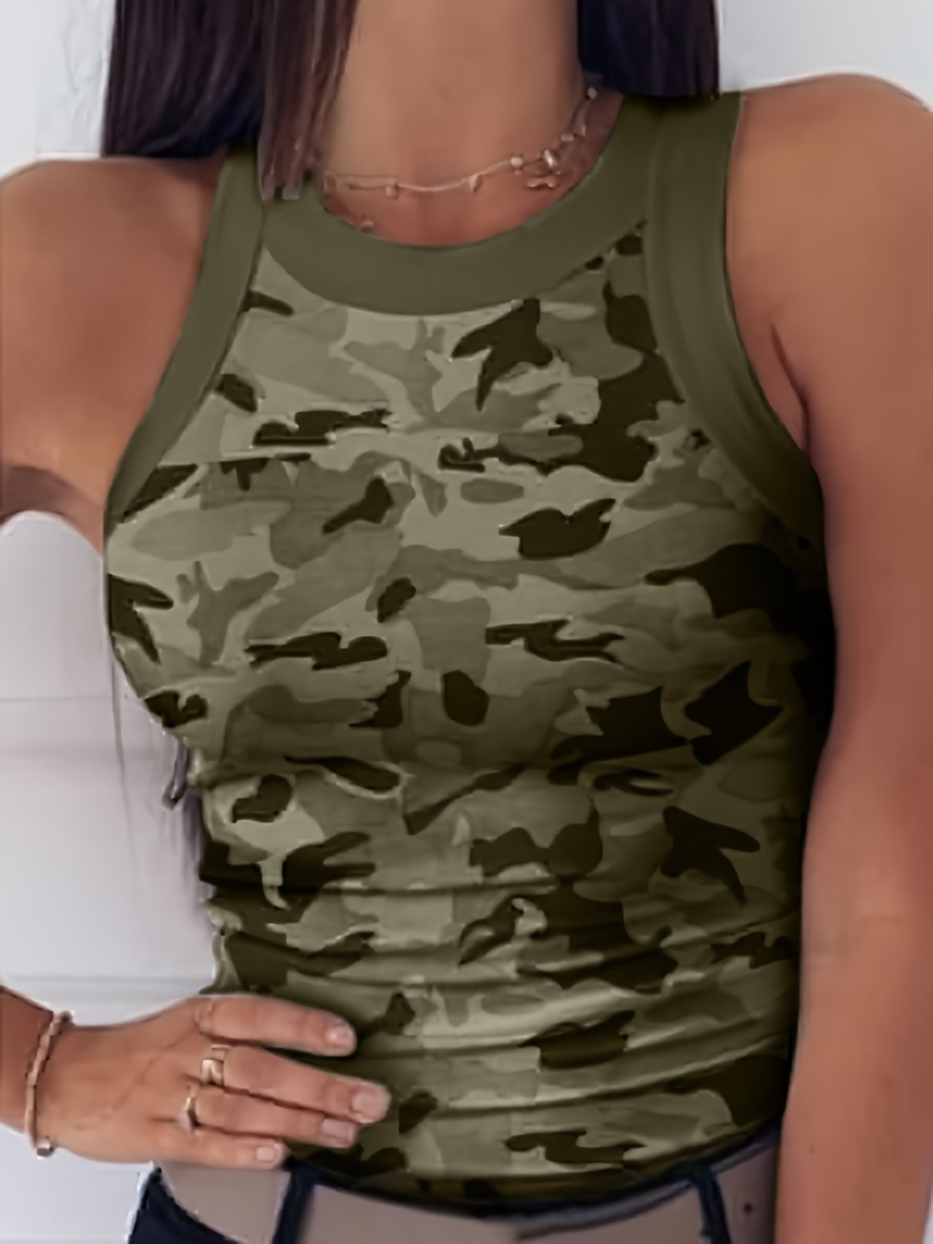 Summer 2025 Women’s Camo Print Sleeveless Tank Top - Sexy Round Neck Vest, Stretch Polyester Knit Fabric, Machine Washable, Olive Green Camouflage Pattern, Casual Shoulder-Baring Design, Summer Casual Wear | Sleeveless Fash