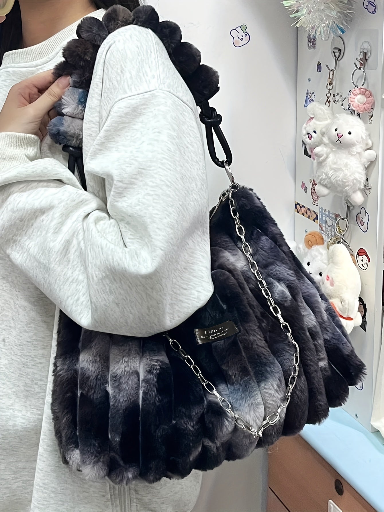 Chic Tie-Dye Plush Shoulder Bag for Women - Spacious & Stylish with Secure Zip Closure, Canvas Lined