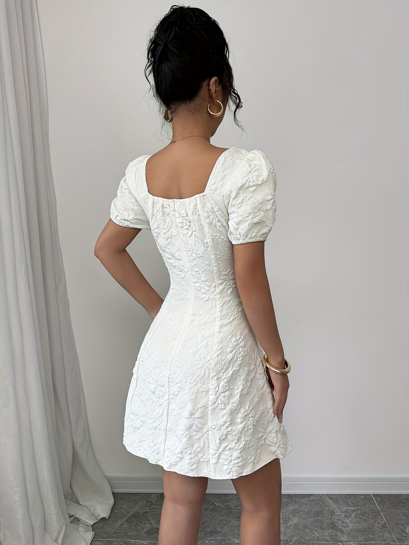 Elegant Women's Floral Jacquard Dress with Puff Sleeves and Square Neckline - Knee-Length, White Textured Design, Perfect for Casual or Formal Occasions, Floral Print Dress, Evening Event Attire, Chic Comfortable Wear