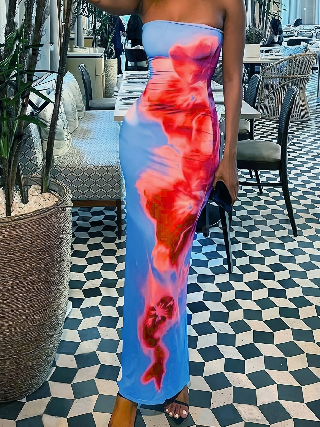 1pc Women's Romantic Floral Print Bandeau Dress, Sexy Polyester Knit Fabric with Split Detail, All-Season Strapless Maxi Dress for Adults