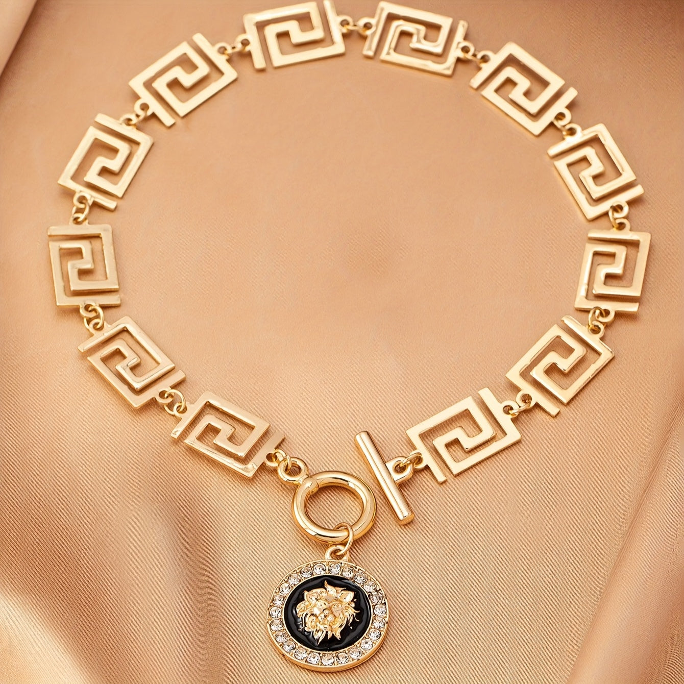 Women's Boho Lion Head Anklet - Zinc Alloy Chain, Black & Clear Gemstones - Daily Occasion Jewelry | Stylish Casual Design | Durable Zinc Alloy