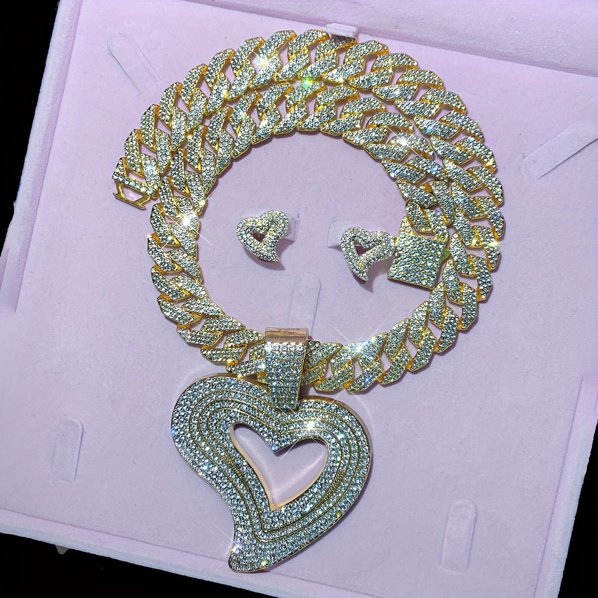 Y2K Elegant Rhinestone Heart Pendant Necklace and Earrings Set - Synthetic Jeweled Cuban Link Chain - Zinc Alloy Jewelry for Daily & Festival Occasions - Ideal Valentine's Gift