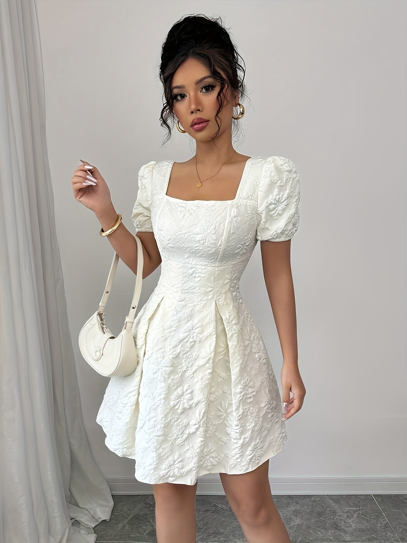 Elegant Women's Floral Jacquard Dress with Puff Sleeves and Square Neckline - Knee-Length, White Textured Design, Perfect for Casual or Formal Occasions, Floral Print Dress, Evening Event Attire, Chic Comfortable Wear