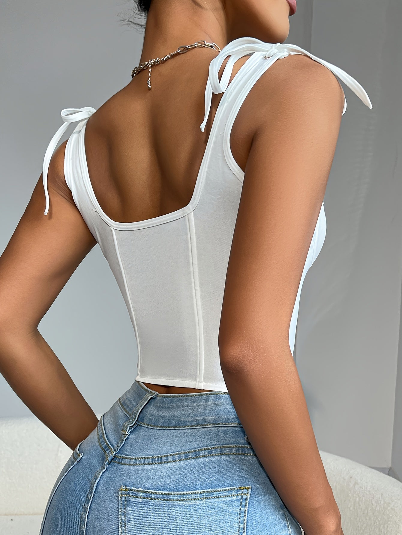 Chic Solid Color Drawstring Slimming V-Neck Tank Top for Women - Elegant Backless Design, Stretchy Polyester Blend, Perfect for All Seasons, Sexy Style, Going Out Occasion, Conventional Version, Four Seasons