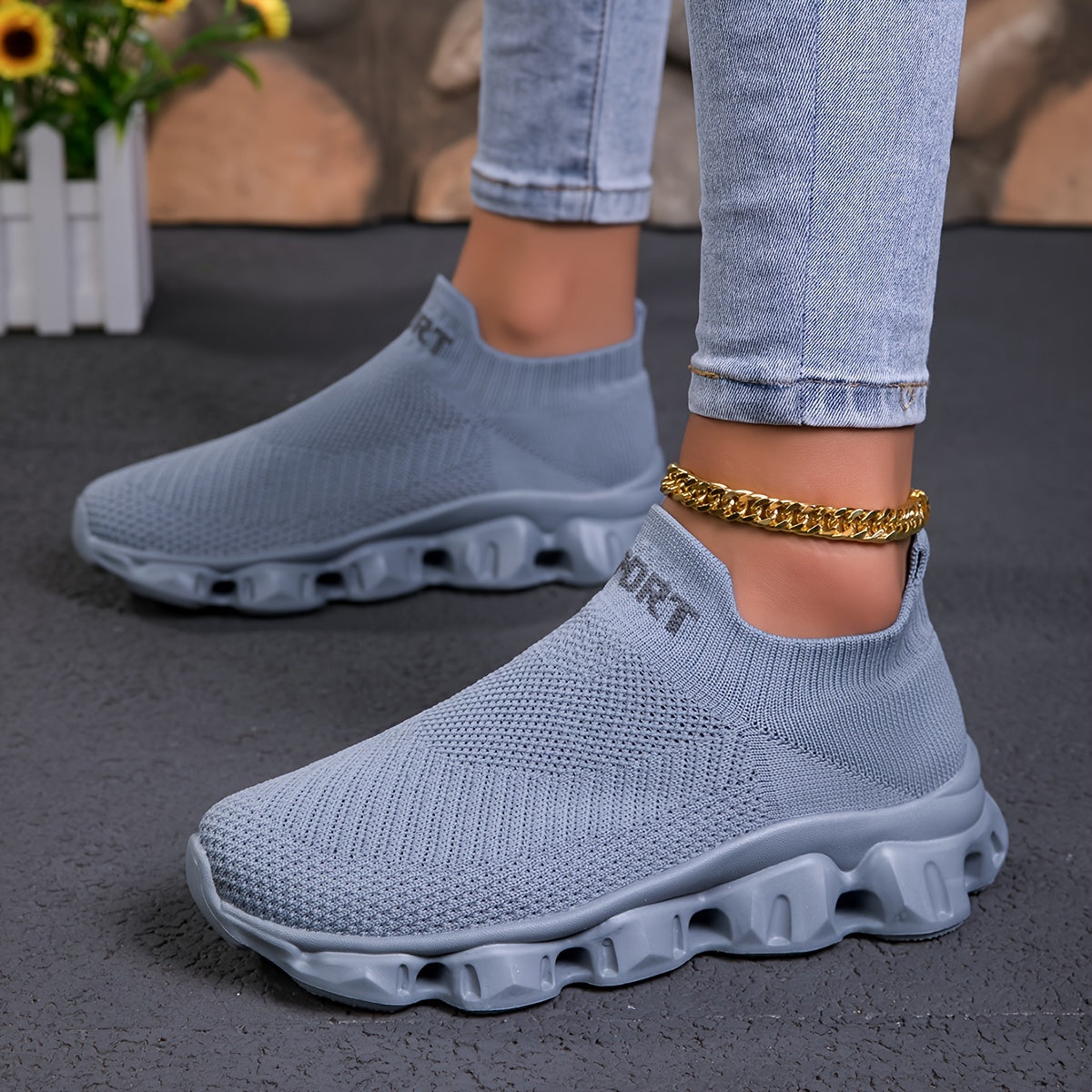 Women'S Fashion Sneakers, Breathable Knitted Fabric Upper, Slip-On Low Top Sports Shoes, Solid Color, EVA Sole, All-Season Casual Athletic Footwear