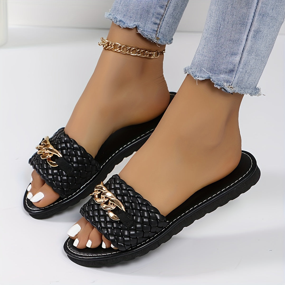 Women's Chain Decor Slide Sandals - Casual Open Toe Flat Summer Shoes, Lightweight Braided Slide Sandals - For Women - Perfect for Summer Beach, Vacation & Casual Wear - Ideal Gift for Fashionable Women