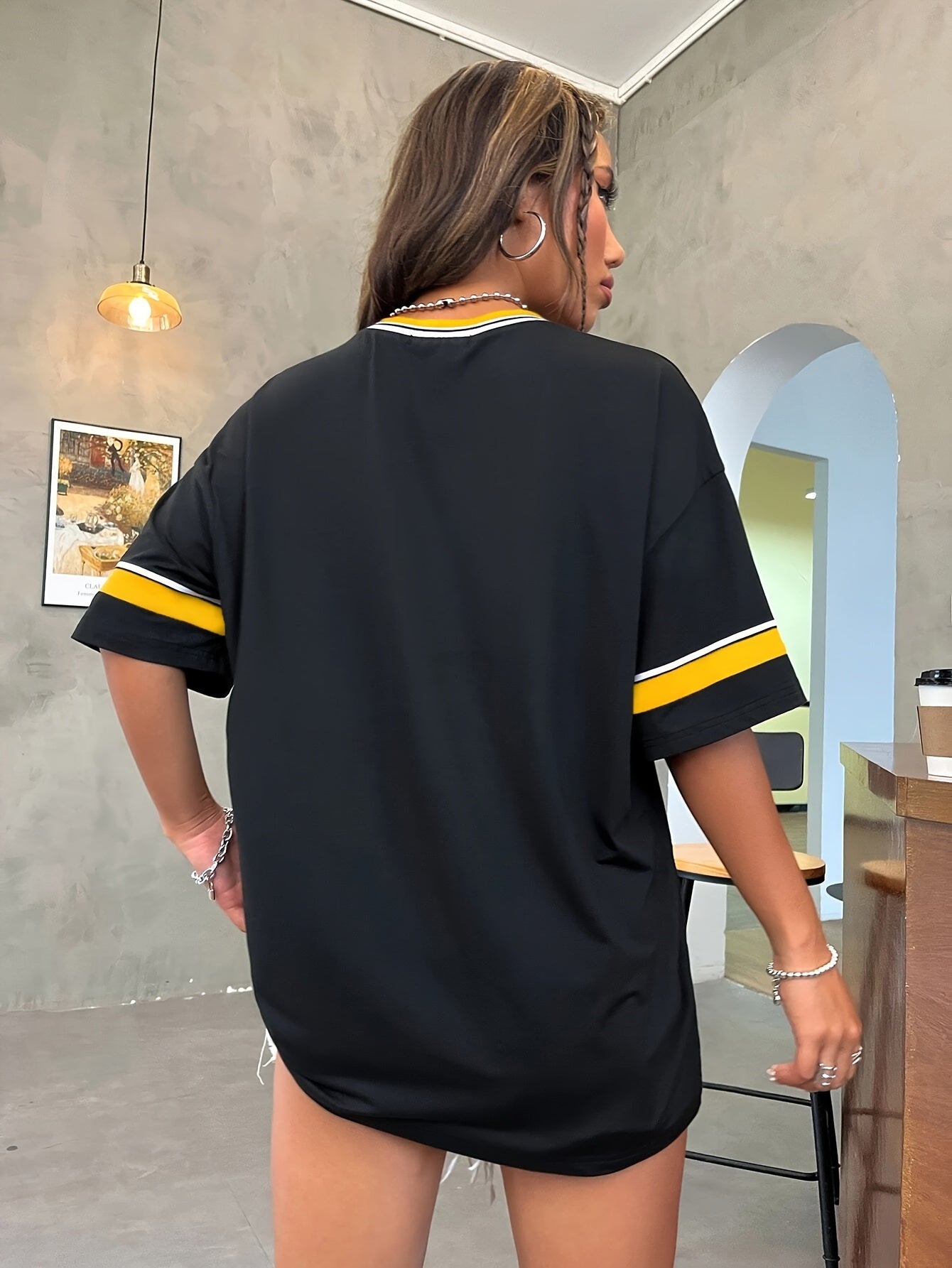 Women's Oversized Graphic Brooklyn Letter Short Sleeve Tee