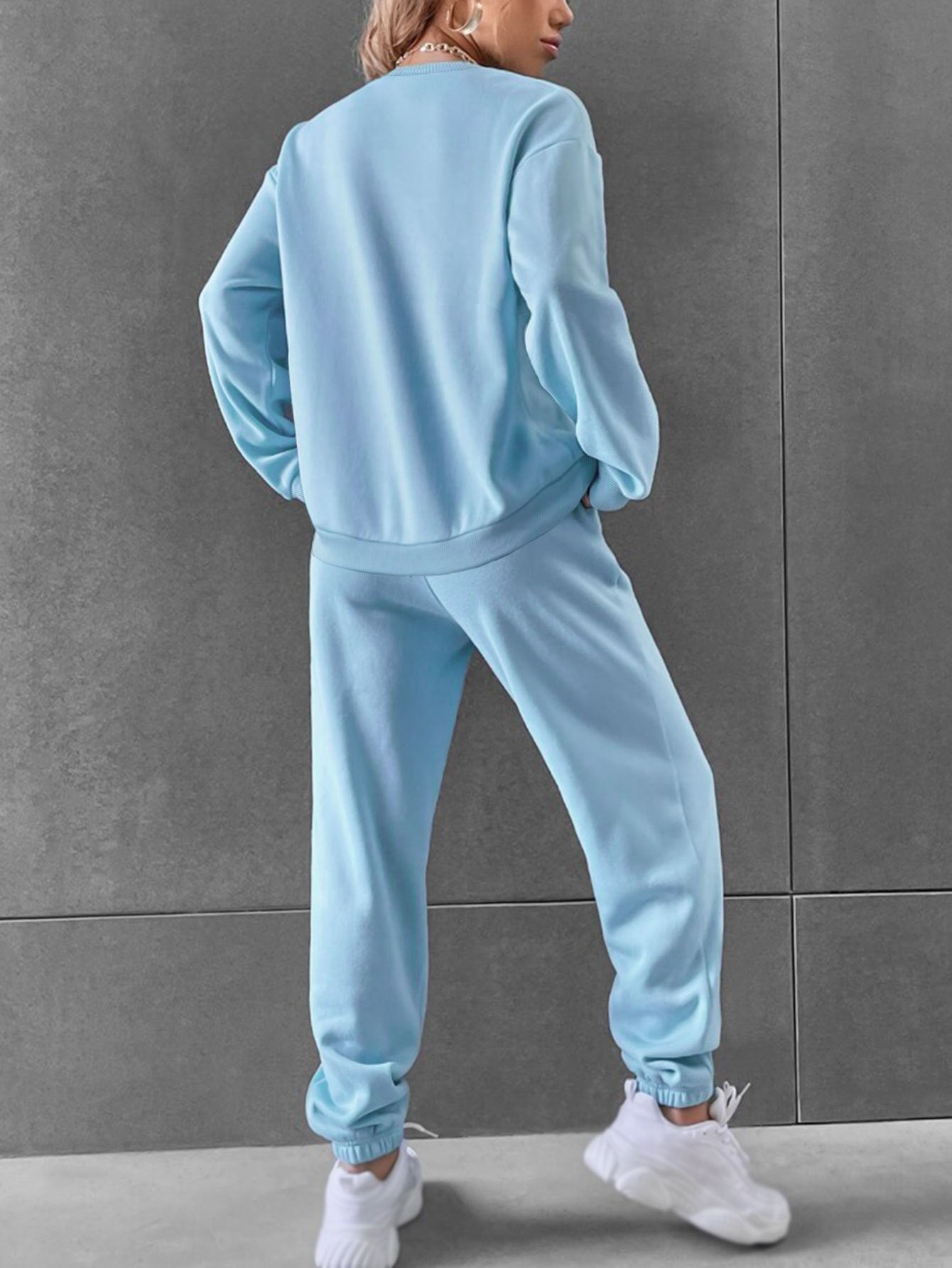 Women'S Casual Stylish Geometric Letter Pattern Printed Pullover And Sweatpants Set - Long Sleeves, Round Neck, Polyester Blend, Perfect Choice for Autumn And Winter.