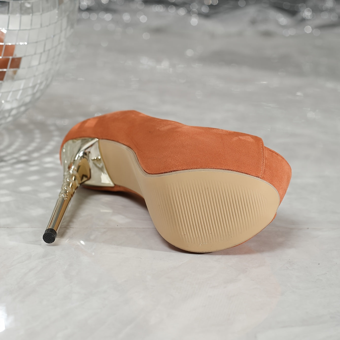 2025 Italian Peep-Toe Pumps with Pearl Straps, Sexy High-Heeled Shoes with a 17 Cm Heel, Perfect for Runway Shows.