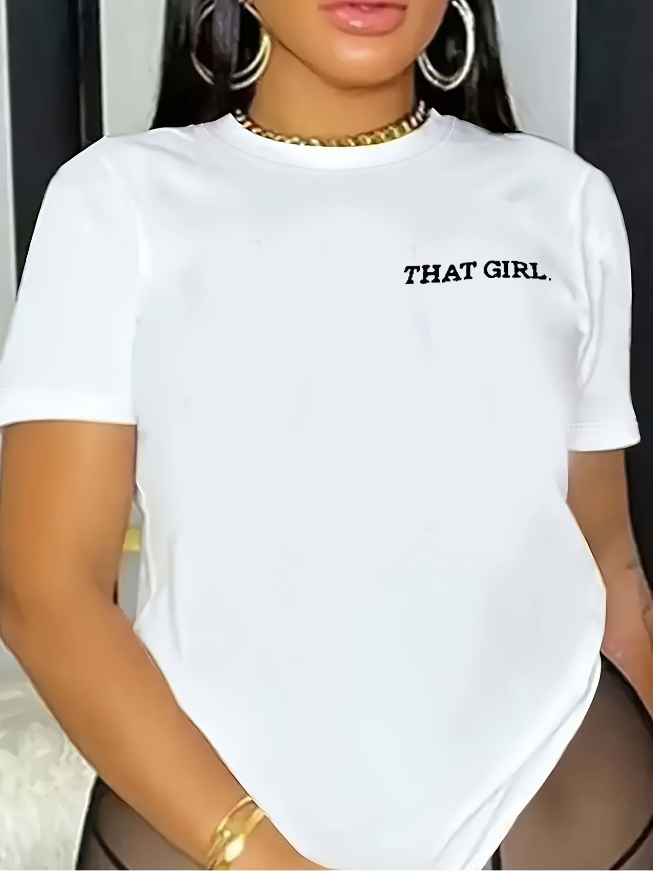 Chic Alphabet-Print Casual Tee for Women - Comfy, Versatile & Easy-Care Polyester Top