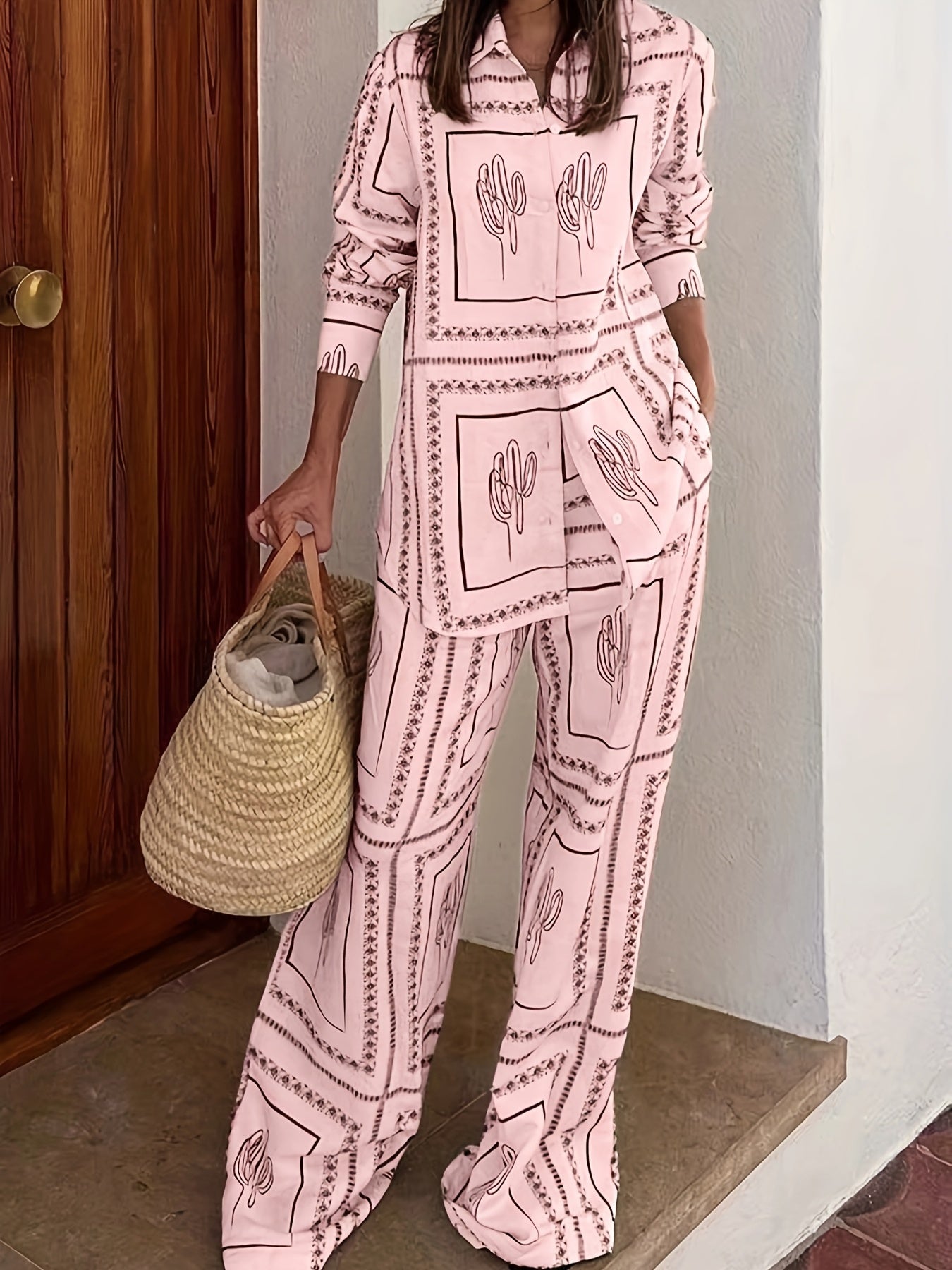 Women'S Stylish Black and White Geometric Print Two-Piece Set - Long Sleeve Blouse with Cactus Design & Matching Pants, Perfect for Spring/Fall, Casual Attire|Geometric Print Top|Polyester Fabri