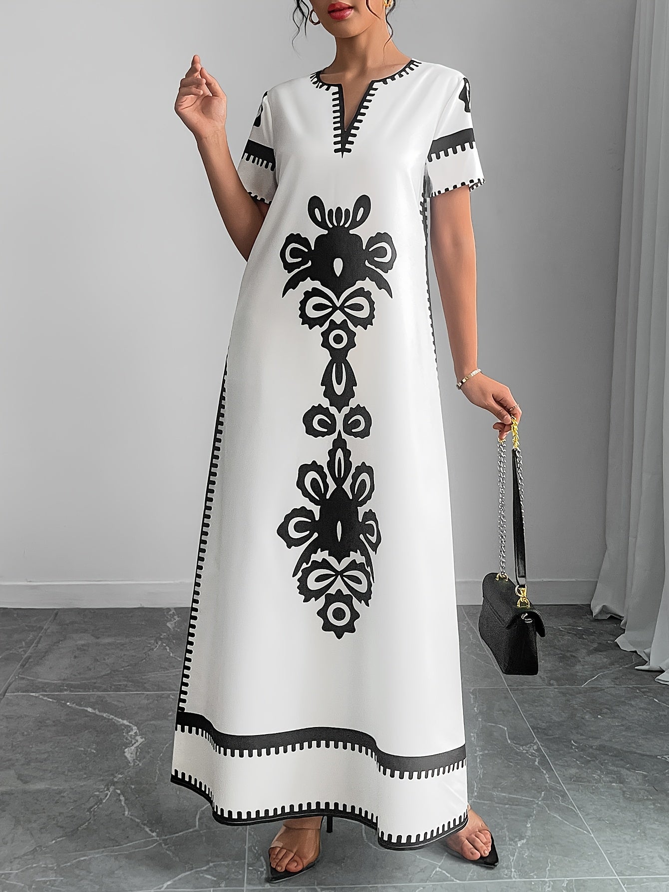 Women'S Elegant White & Black Floral Print Maxi Dress with Keyhole Detail - Casual Polyester Tunic Dress for Summer, Middle Eastern Ethnic Style, Lightweight & Breathable, Perfect for Casual Attire, Summer Casual Wear | Flora