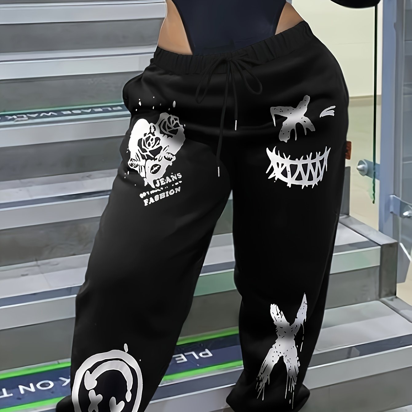 Women'S Casual Printed Sweatpants - Black with White Cartoon Face & Letter Design, Elastic Waistband with Drawstring, Lightweight Polyester for Spring/Fal