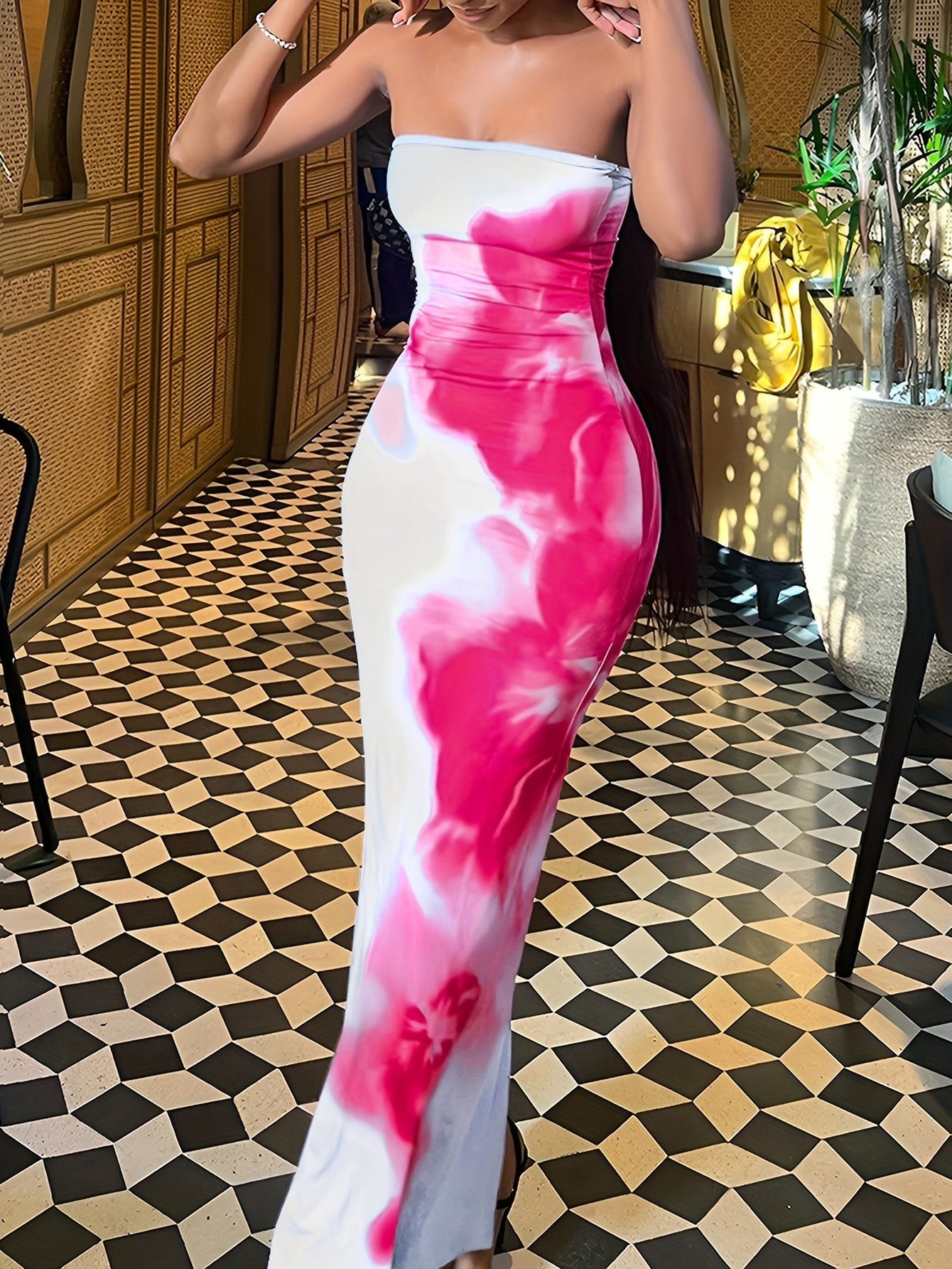 Elegant Floral Print Bodycon Midi Dress for Women - Casual Chic with Applique Detail, All-Season Wear