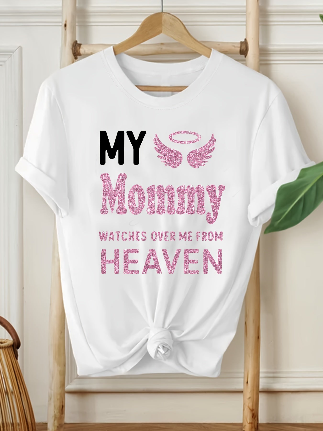 Angel Wings My Mommy Watches Over Me from Heaven Print T-Shirt, Women'S Fashion Loose-Fit Comfortable Slogan Tee, Casual Crew Neck Short Sleeve Top, Machine Washable Knit Fabric, Versatile for All Seasons, Ideal for Outdoor A