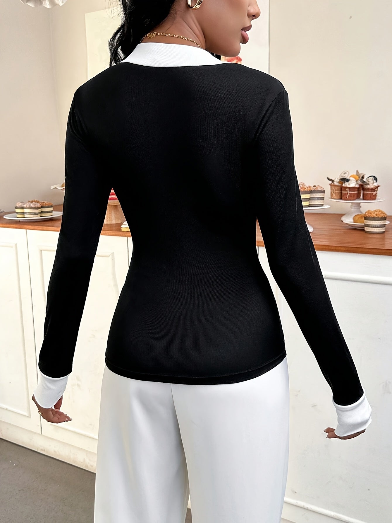 Elegant V-Neck Color Block Women's Blouse - Stylish Long Sleeve Work Top, Black & White Two-Tone Design, Polyester, Machine Washable, Perfect for Office or Casual Outfits