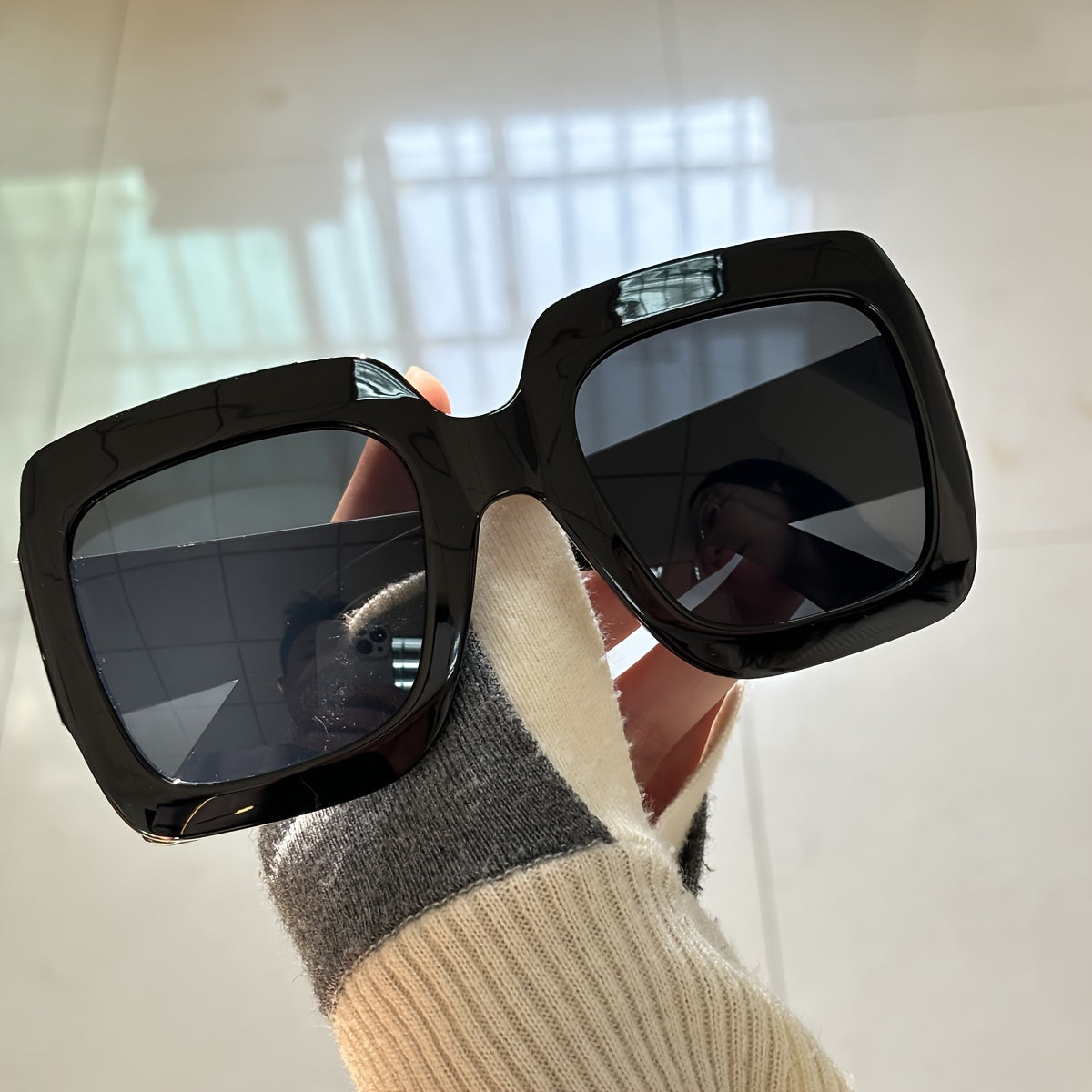 Fashion Square Oversized Glasses for Women, Polycarbonate Frame, Anti-Reflective Resin Lens, Decorative Eyewear