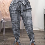 Elegant Striped High-Waist Stretch Leggings for Women - Comfortable Polyester, Machine Washable, All-Season Wear, Non-Sheer, Fashionable Slim Fit Pants