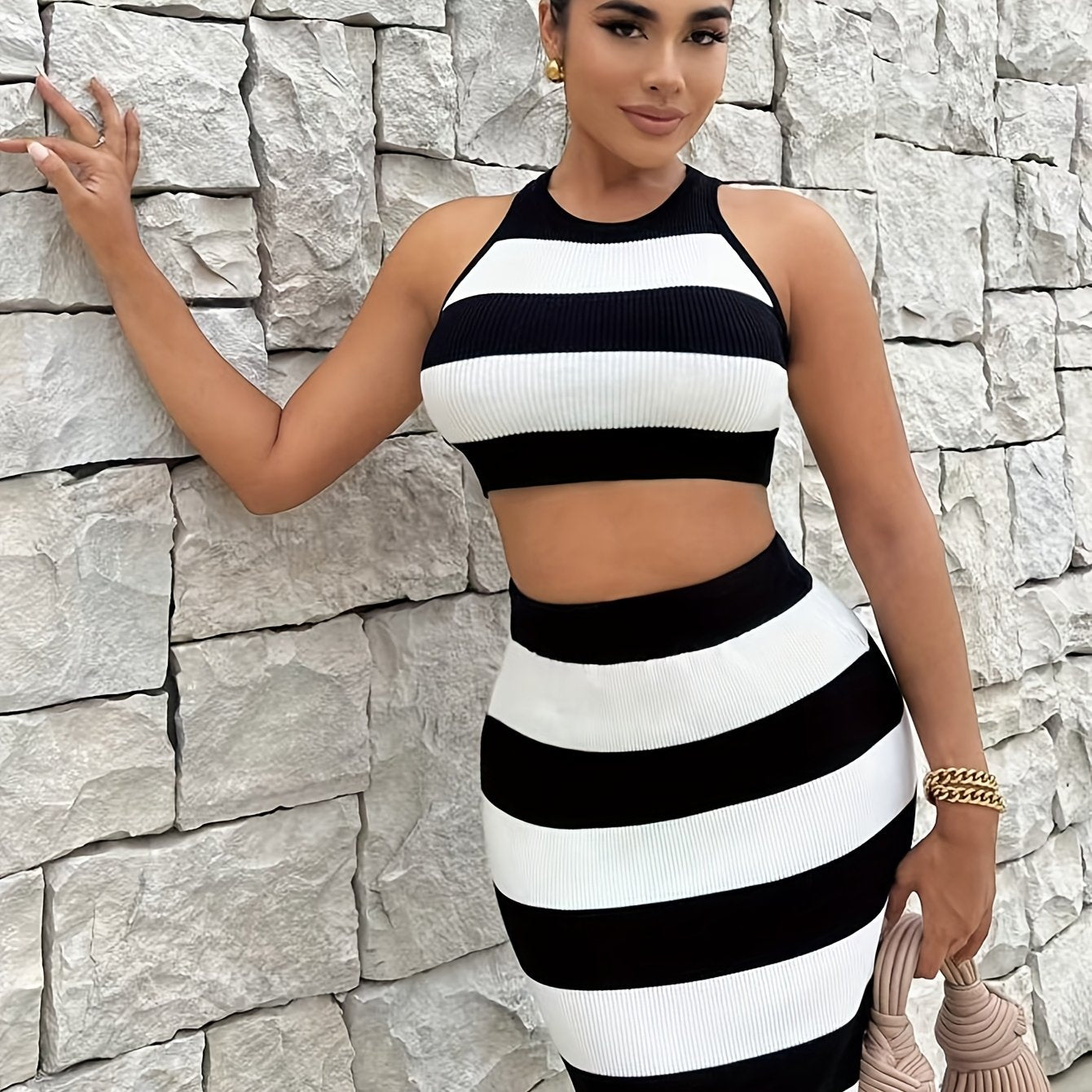 New Versatile Black and White Striped Temperament Slimming Design Half Skirt Set with Sexy Vest Sweater