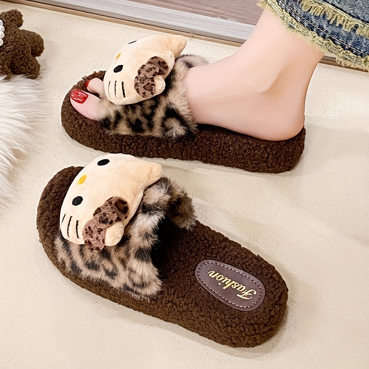 Sanrio Cute Leopard Print Hello Kitty Slippers For Women Autumn And Winter Home Indoor Non-slip Cute Thick Sole New Style Outdoor Wear High Value Warm Fur Leopard Print Slippers
