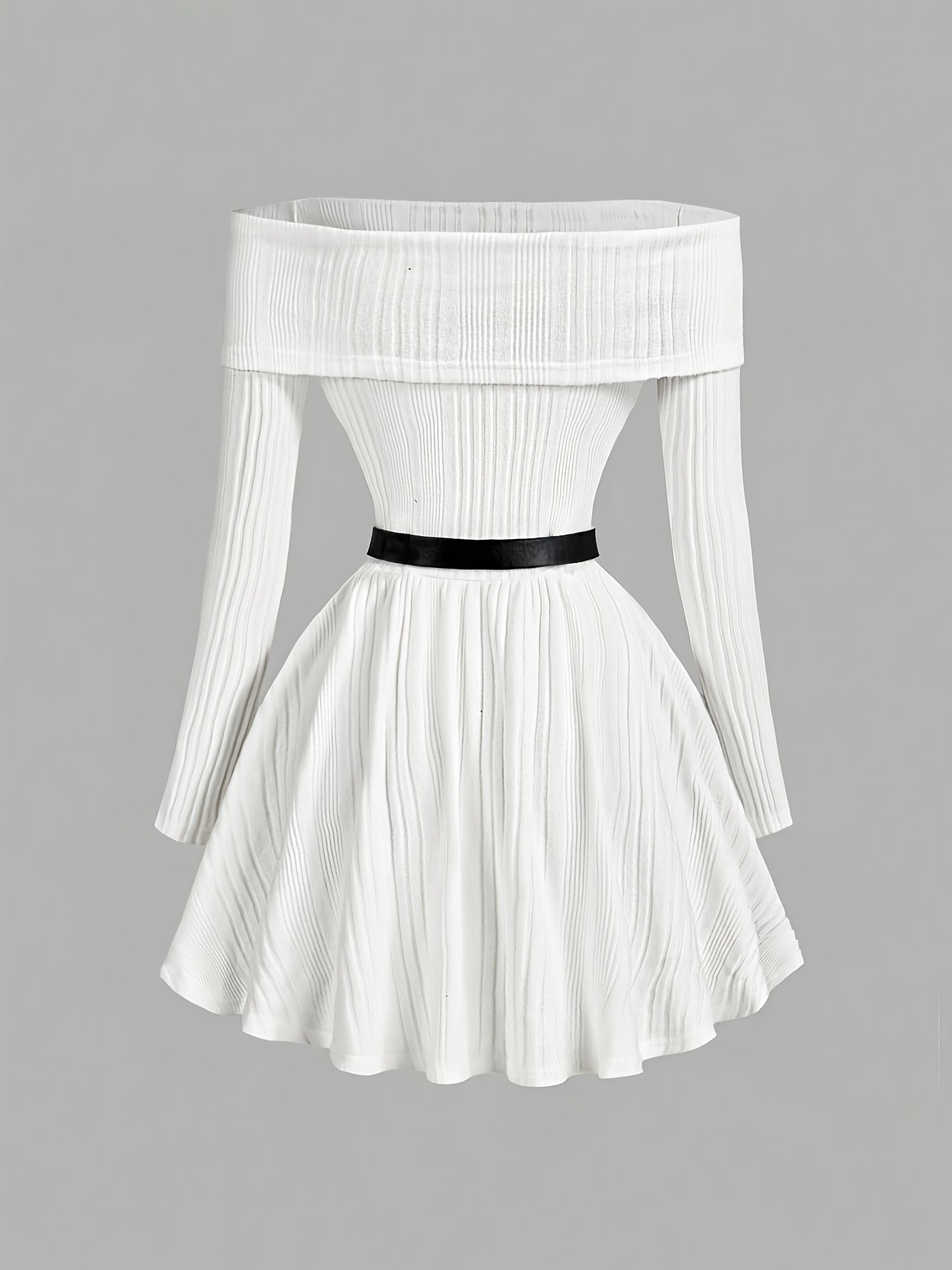 Women'S One-Shoulder Long-Sleeve Dress with a Fitted Waist in Solid Color, Without a Belt.
