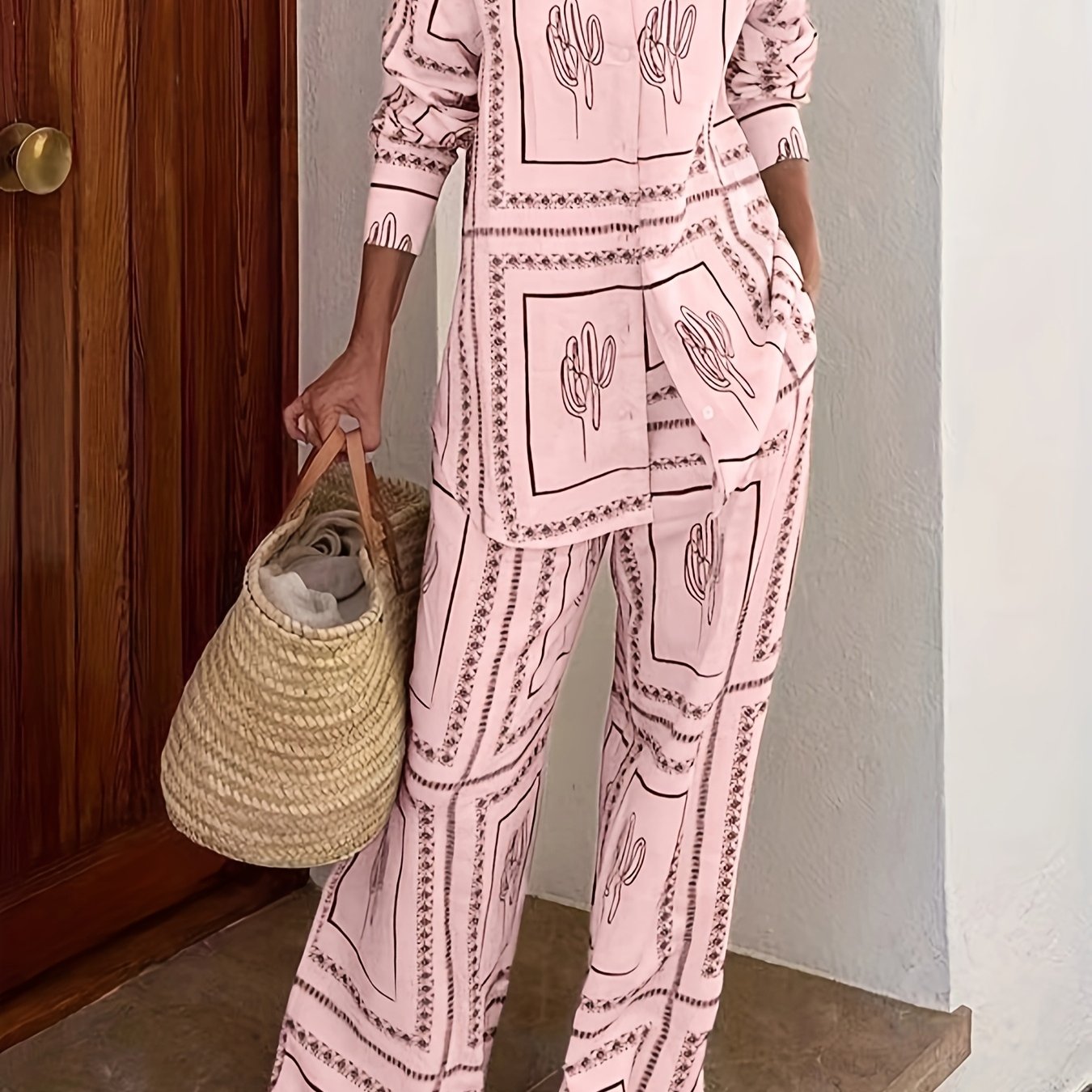 Women'S Stylish Black and White Geometric Print Two-Piece Set - Long Sleeve Blouse with Cactus Design & Matching Pants, Perfect for Spring/Fall, Casual Attire|Geometric Print Top|Polyester Fabri