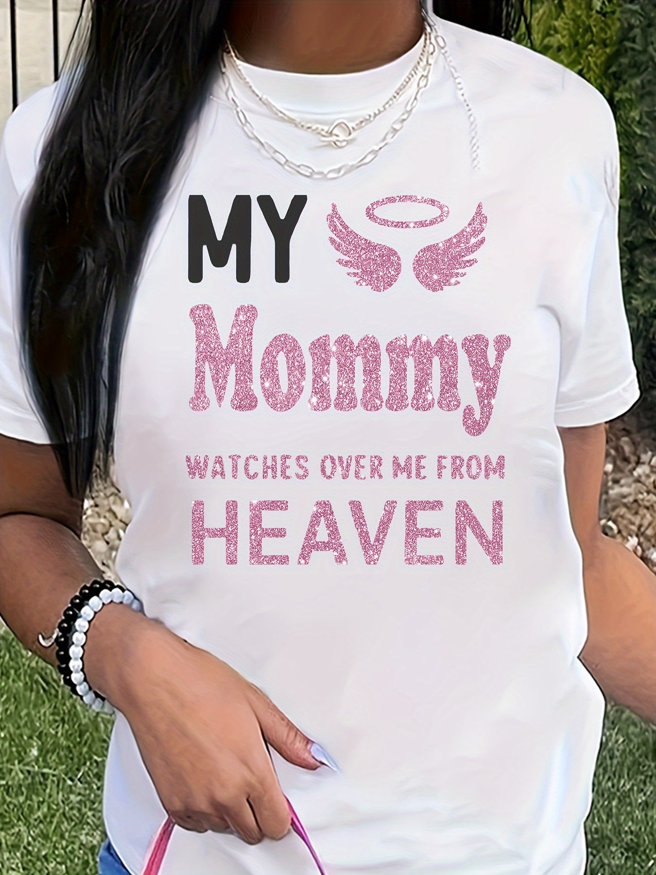 Angel Wings My Mommy Watches Over Me from Heaven Print T-Shirt, Women'S Fashion Loose-Fit Comfortable Slogan Tee, Casual Crew Neck Short Sleeve Top, Machine Washable Knit Fabric, Versatile for All Seasons, Ideal for Outdoor A