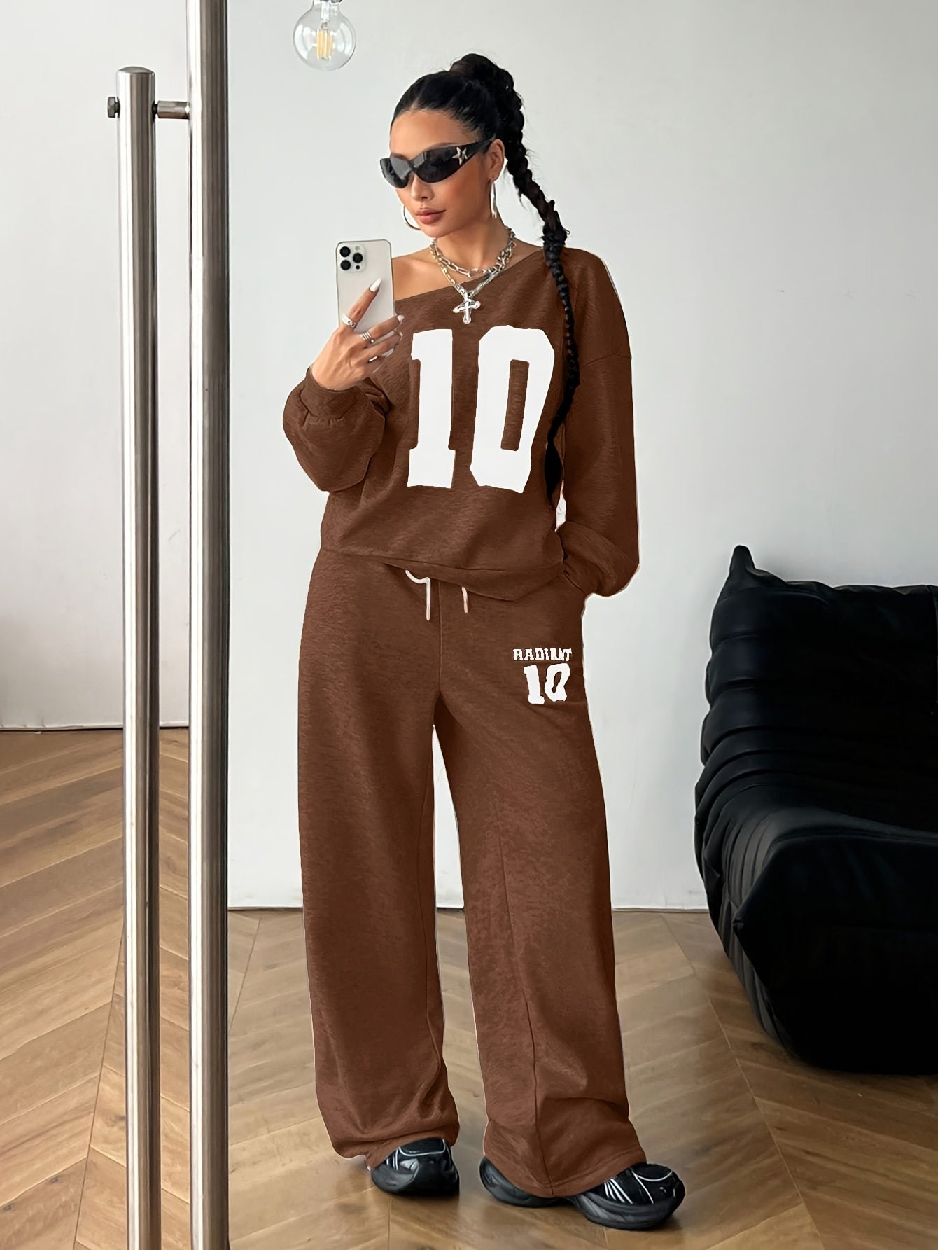 Digital Print Warm Asymmetric Collar Long Sleeve Sweatshirt and White Elastic Waist Wide Leg Jogging Pants