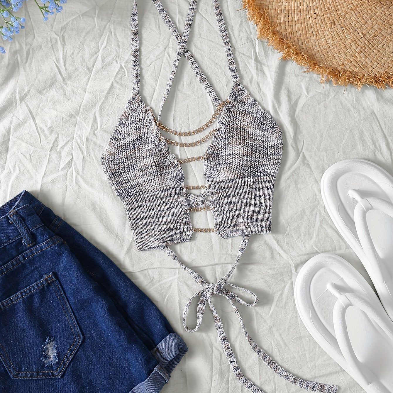 Sexy Gradient Knit Cami Top with Golden Chain Detail - V-Neck, Sleeveless, Stretch Fabric, Light Blue to White Ombre Design for Women - Perfect for Spring/Summer/Fall