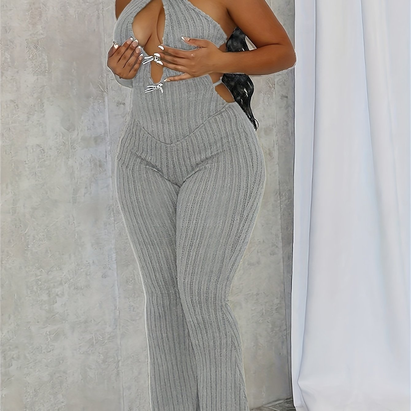 Inwoman Women's Sexy Backless Halter Neck Jumpsuit - Crisscross Sleeveless Fuzzy Knit Romper with Bow Detail, Solid Color Machine-Washable Night Party Wear for Spring/Summer, Romantic Evening Wear | Crisscross Design | Detail