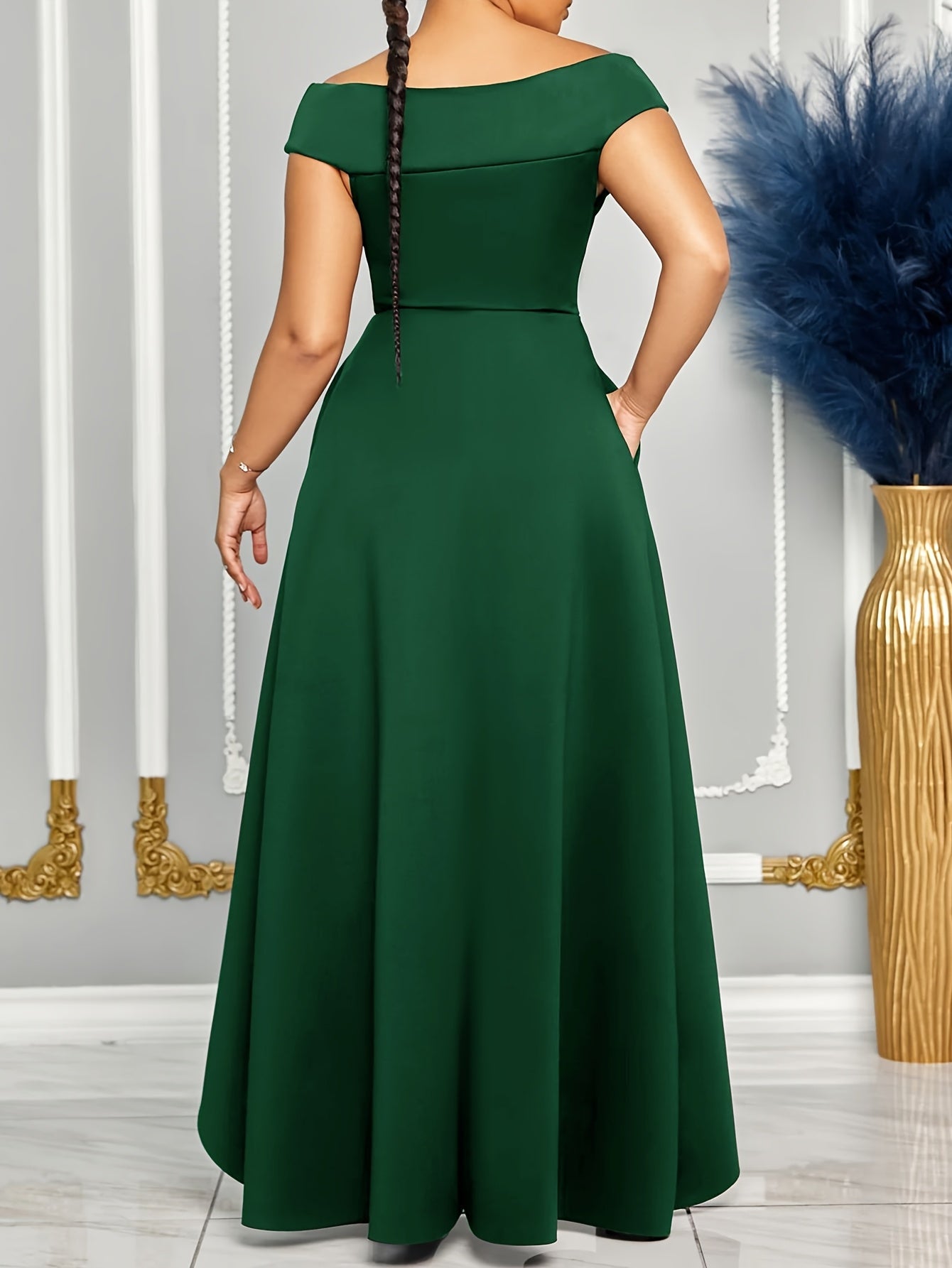 Elegant Off-Shoulder Deep V-Neck Midi Dress for Women - Chic One-Shoulder Waist, Vibrant Green, Perfect for Parties & Fashion-Forward Events