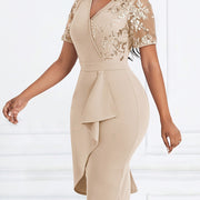 Women'S Elegant Black V-Neck Bodycon Dress with Floral Lace Detail - Short Sleeve, Ruched Waist, Stretch Polyester for All Seasons, Formal Evening Wear | Vneck Dress | Glossy Textur