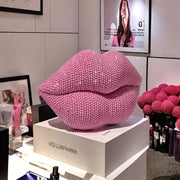 1pc Pink Beaded Lips Statue Decor – Resin Love-Themed Art for Home, Office, Bedroom, Bar, Hotel, Bathroom – Perfect for Weddings, Valentine’s Day, and Romantic Gifts, Indoor Decoration | Beaded Texture | Sleek Finish, P