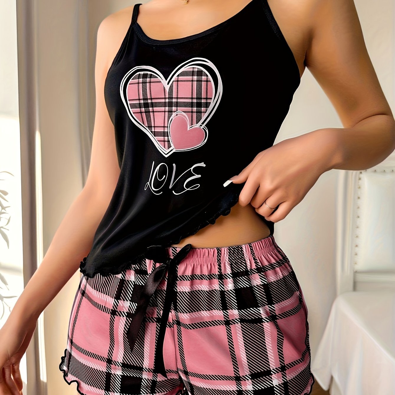 Women's Plaid Heart Print Frill Trim Casual Pajama Set, Round Neck Backless Cami Top & Shorts, Comfortable Relaxed Fit, Summer Nightwear