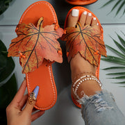 Women'S Maple Leaf Flat Sandals, Lightweight Soft Sole Summer Flats, Casual Beach Slides, All-season Slip-on Open Toe Strappy Back Shoes with TPR Sole