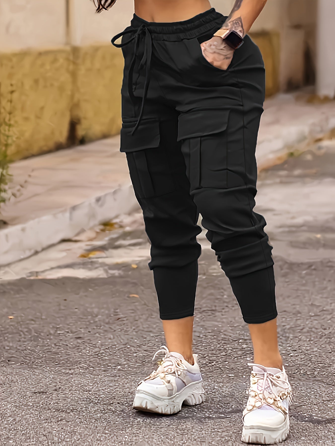 Women's Solid Color Cargo Joggers with Pockets, High Elasticity Slim Fit Outdoor Pants, Casual Drawstring Waist Trousers, Athletic Style For Fall & Winter