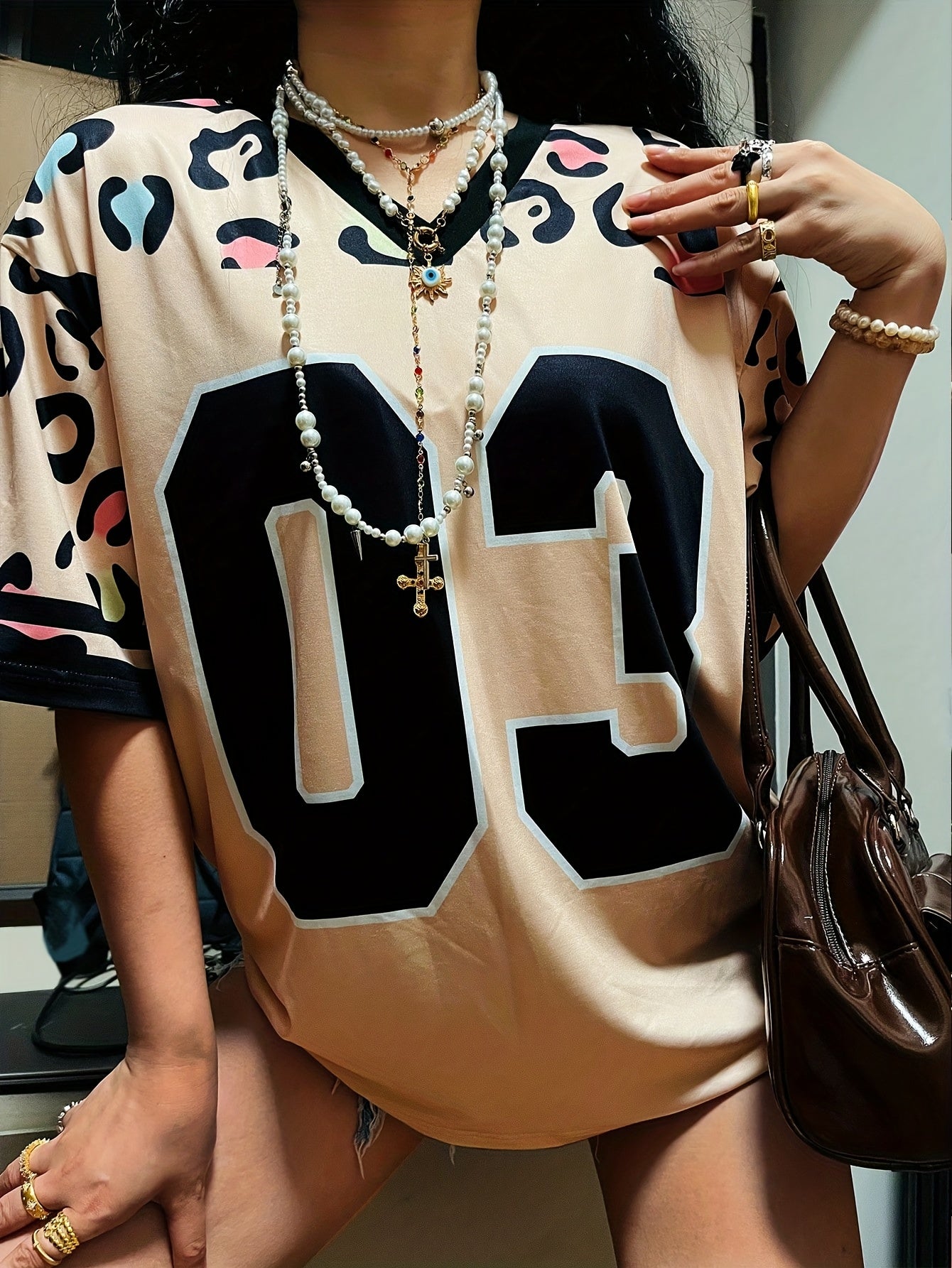 Women's Sporty Chic V-Neck T-Shirt with Bold '03' Numerals & Leopard Print - Lightweight Breathable Fabric, Machine Washable, Spring/Summer Casual Top, Ladies T Shirts, Summer Fashion, Vneck Tee, Sophisticated Design