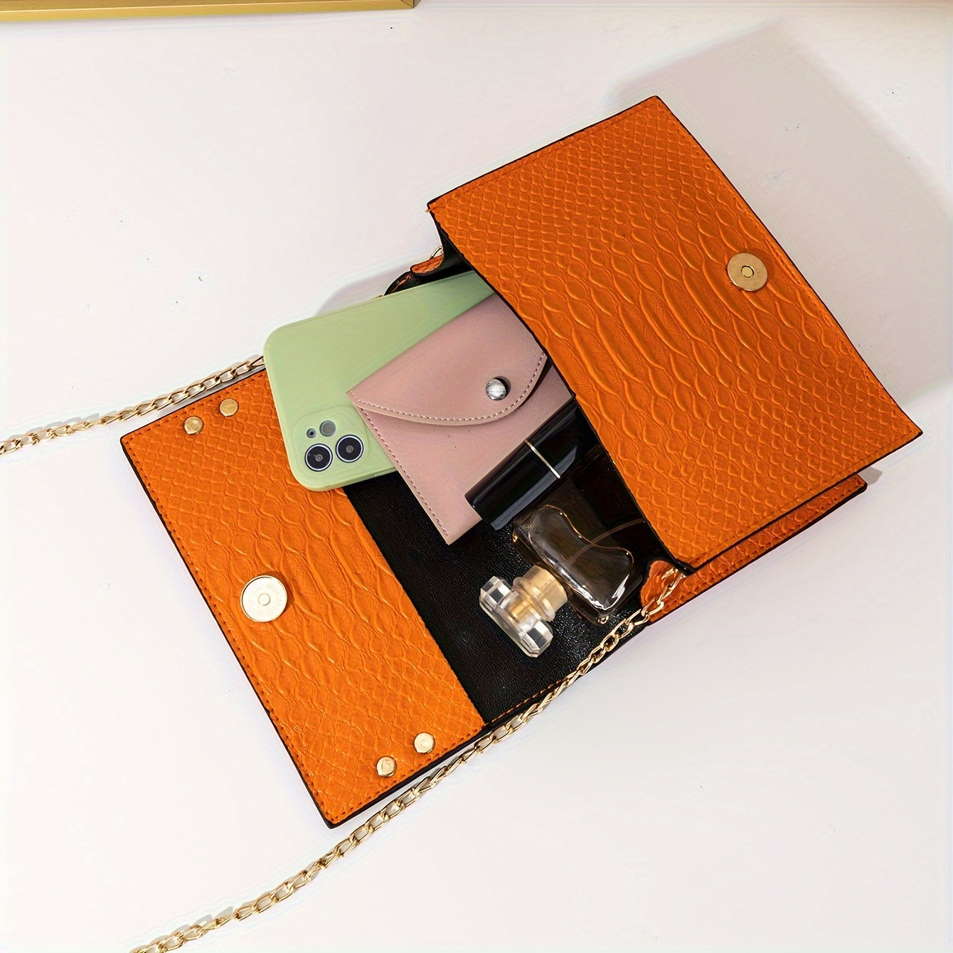 Stylish Chic Acrylic Chain Crossbody Handbag - Magnetic Closure, Solid Color PVC, Wrist Strap, Perfect for Daily Use, Mother's Day Gift, and Travel Accessories