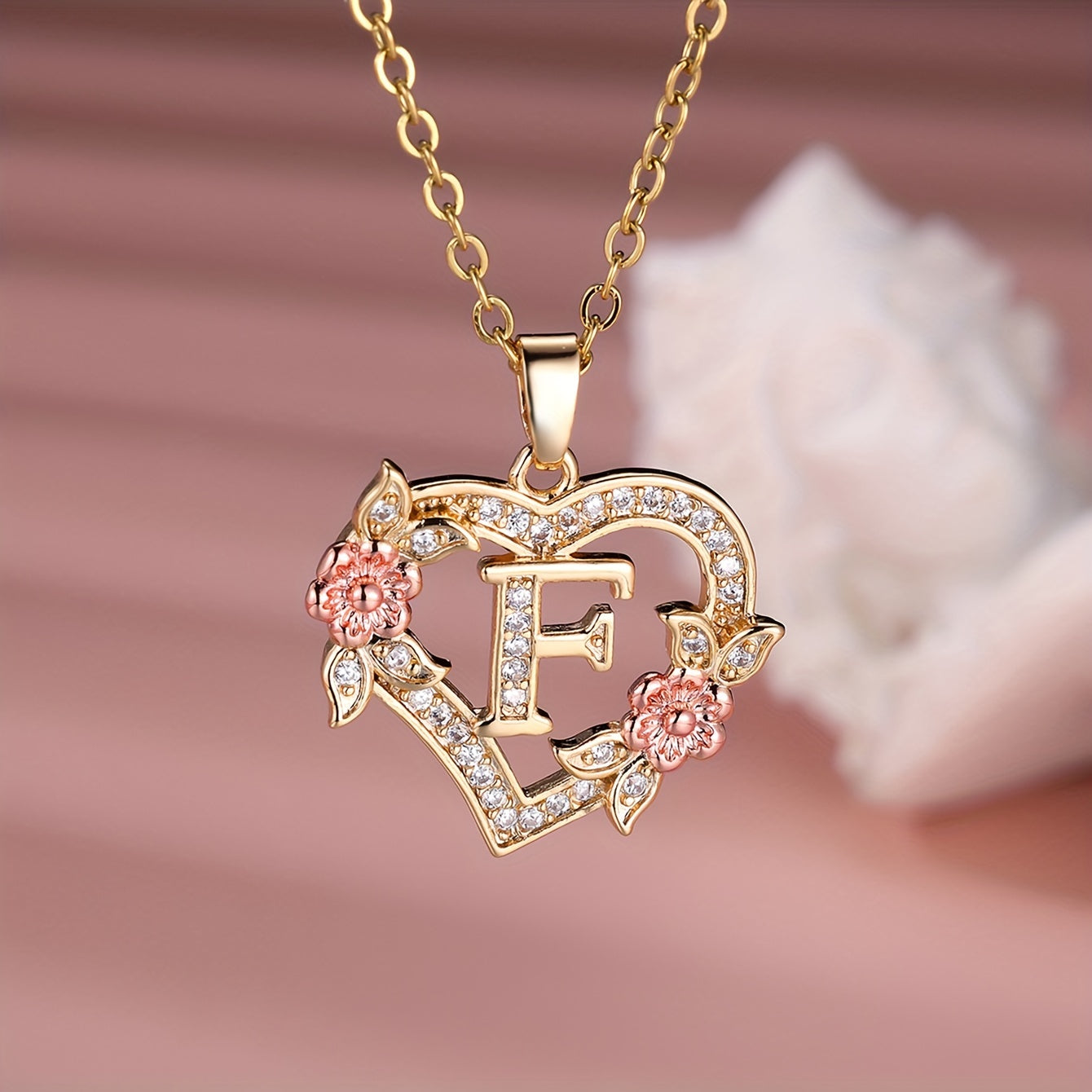 1pc A-Z Letter Love Heart Necklace Elegant zirconia Rose Golden Necklace Valentine'S Day Gift Trendy Jewelry For Women