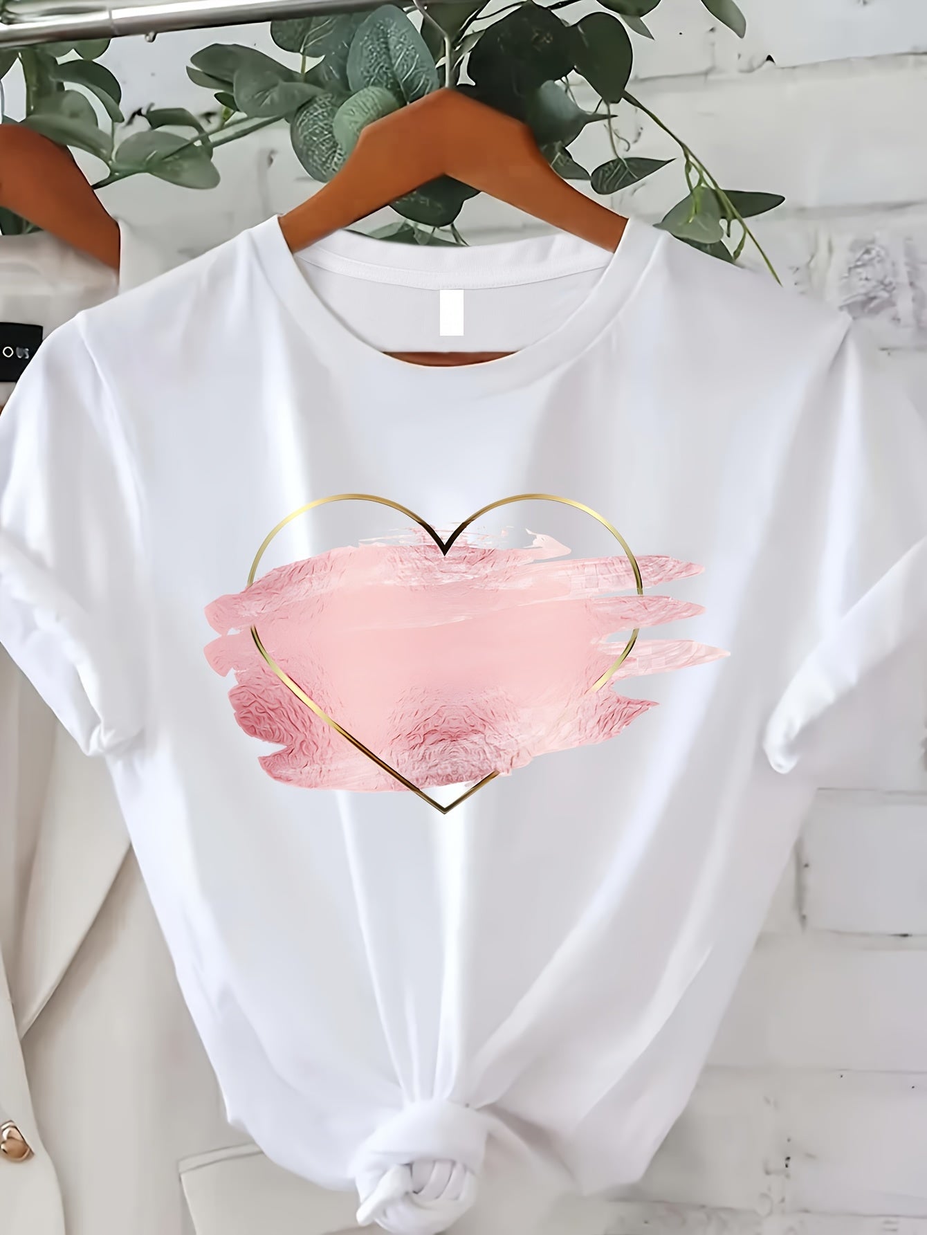 180g Hign QualityGeometric Heart Print T-Shirt- Spring/Summer Collection- Women'S Casual Top- Polyester Material- Regular Length- Knit Fabric- No Detail
