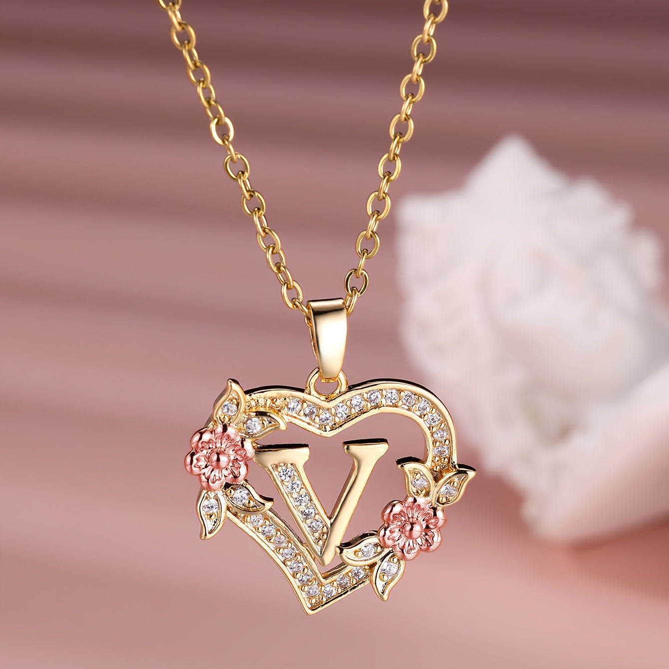 1pc A-Z Letter Love Heart Necklace Elegant zirconia Rose Golden Necklace Valentine'S Day Gift Trendy Jewelry For Women