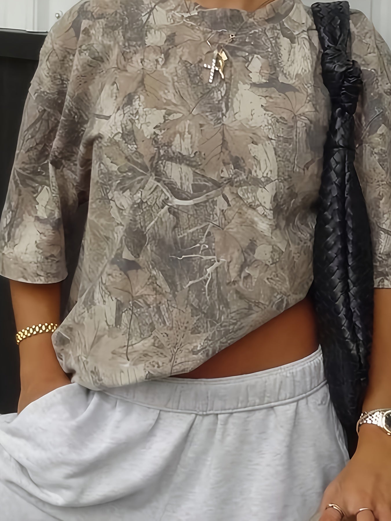 Women'S Casual Loose Fit Camo Print T-Shirt - Short Sleeve, Round Neck, Stretchy Polyester Blend, Purple Camouflage with Rugged White Detail, Perfect for Spring/Summer/Fall