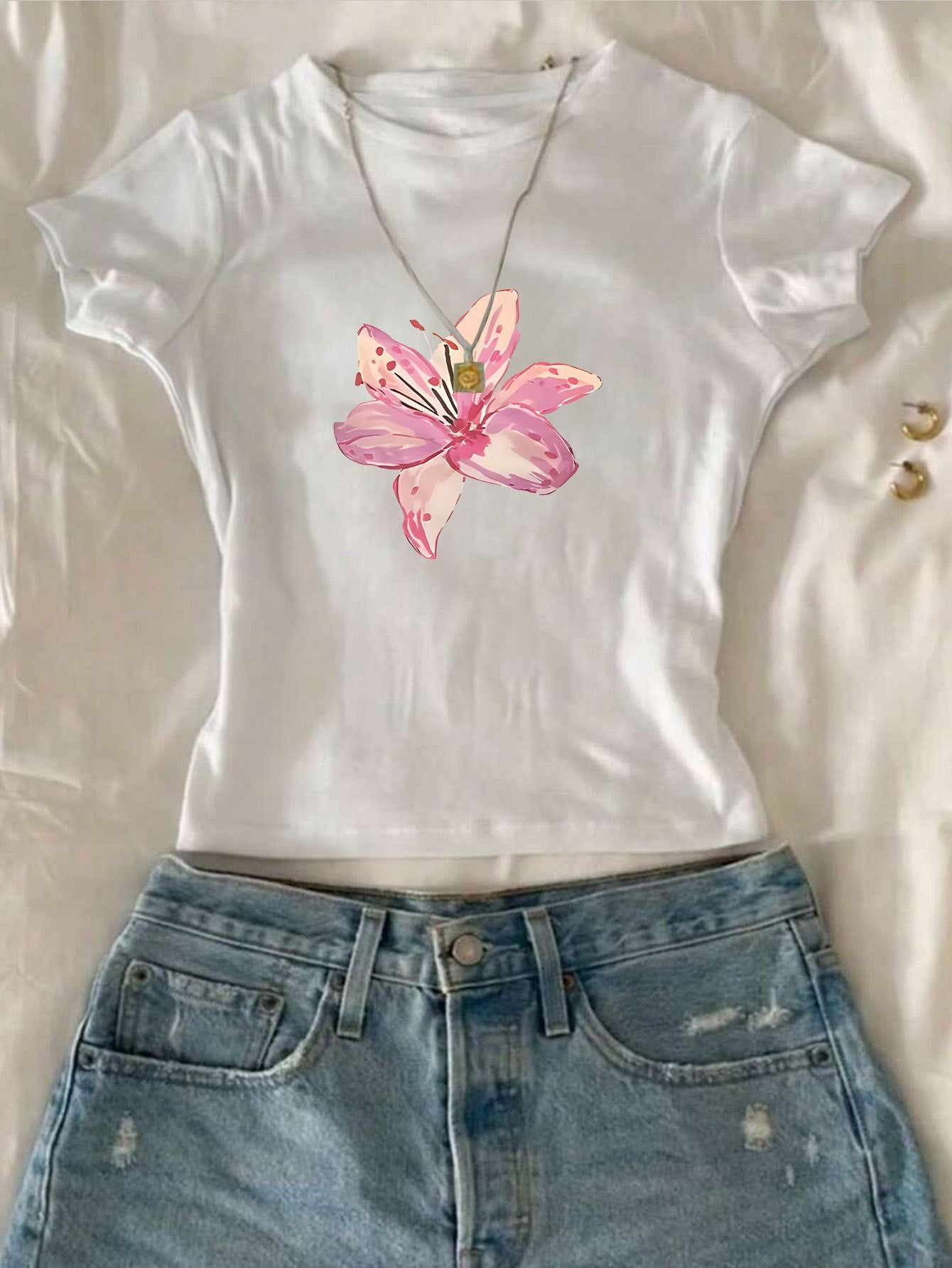 Flower Printed Crew Neck T-Shirt, 100% Casual Fit Women'S T-Shirt Top, Summer And Spring Fashion