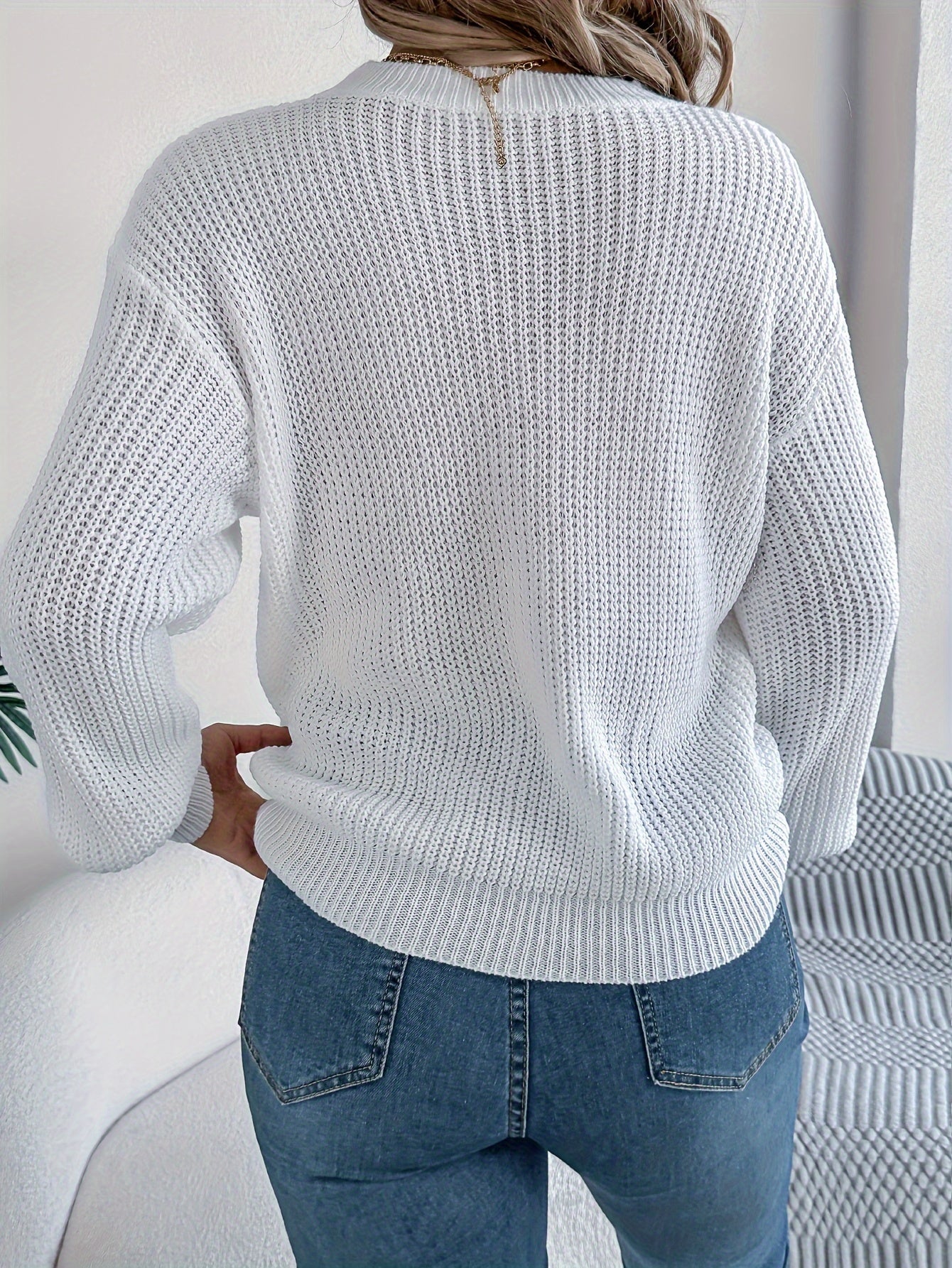 Cozy Love Heart Long Sleeve Pullover Sweater - Casual Vacation Style, 100% Acrylic, Round Neck, Non-Transparent with Geometric/Letter Pattern, Perfect for Fall/Winter